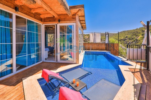 Patara Antik Kentinde 4 Kişilik Korunaklı Tatil Villası